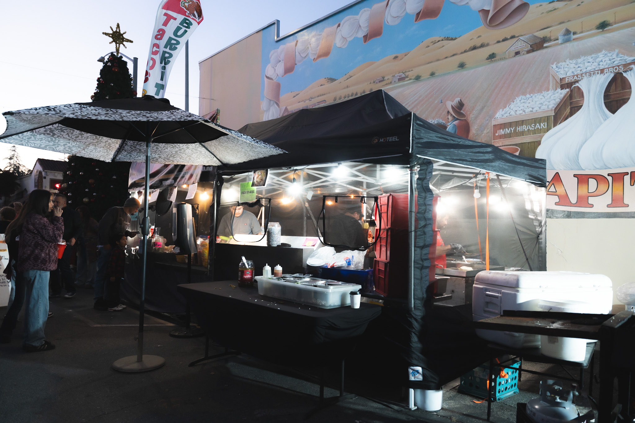 Vendors at the Gilroy Holiday Festival